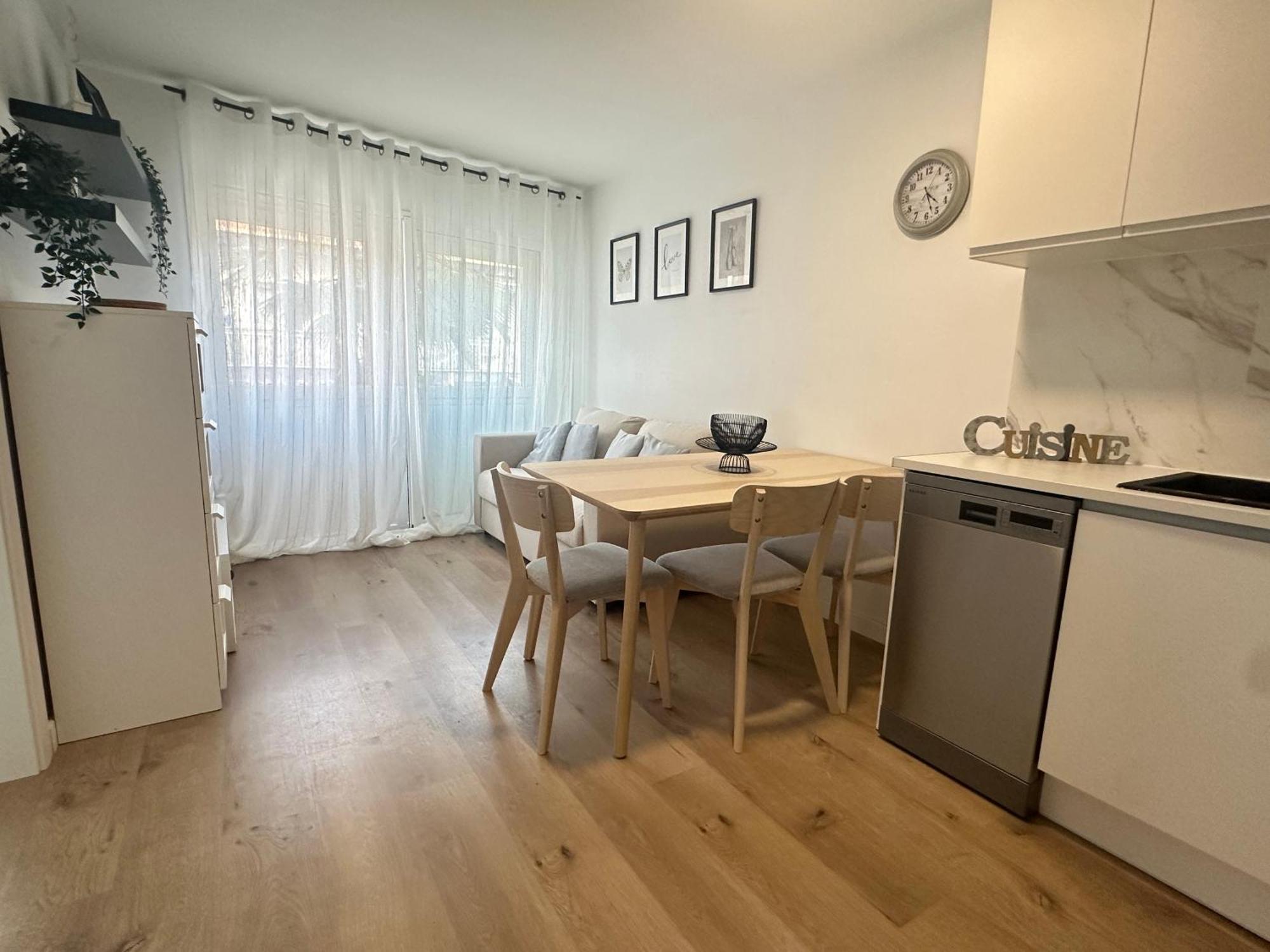 Beach Apartment IV Coeur De Plage カステルデフェルス エクステリア 写真